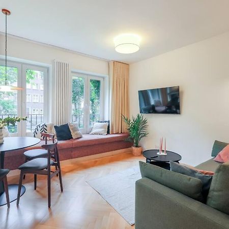 Cityscape Haven: Urban Retreat Gdańsk Eksteriør bilde