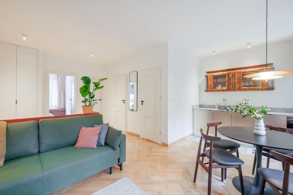 Cityscape Haven: Urban Retreat Gdańsk Eksteriør bilde