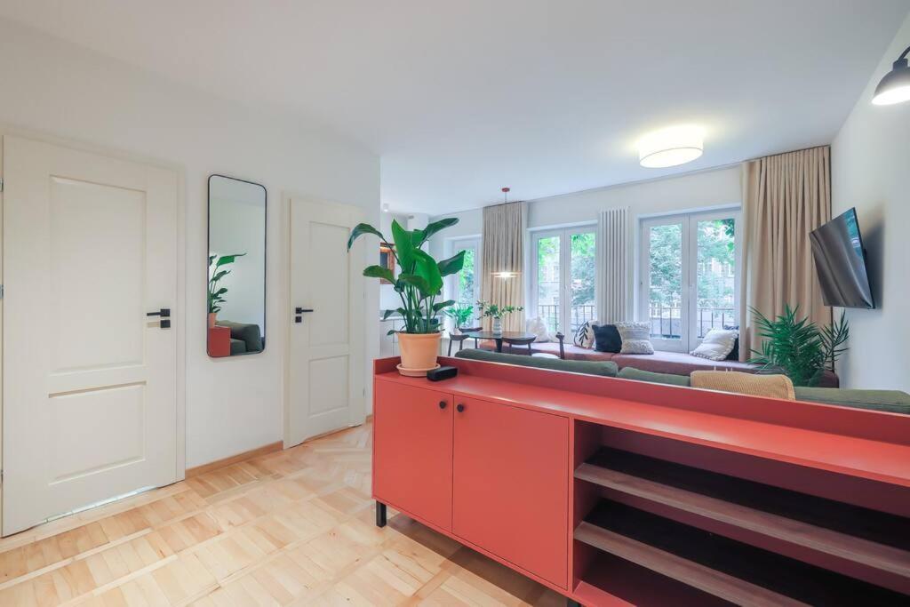 Cityscape Haven: Urban Retreat Gdańsk Eksteriør bilde
